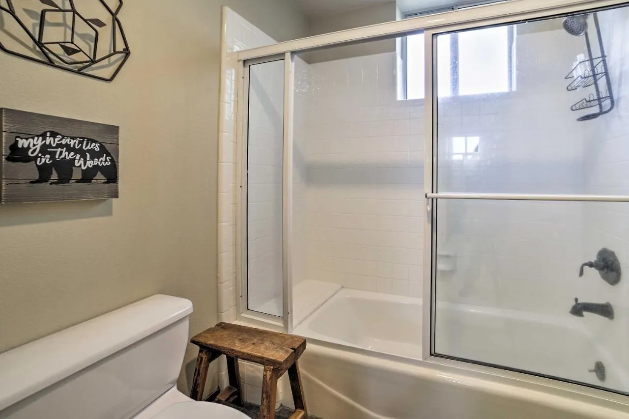 Mammoth Lakes Vacation Rental With Community Hot Tub United States
